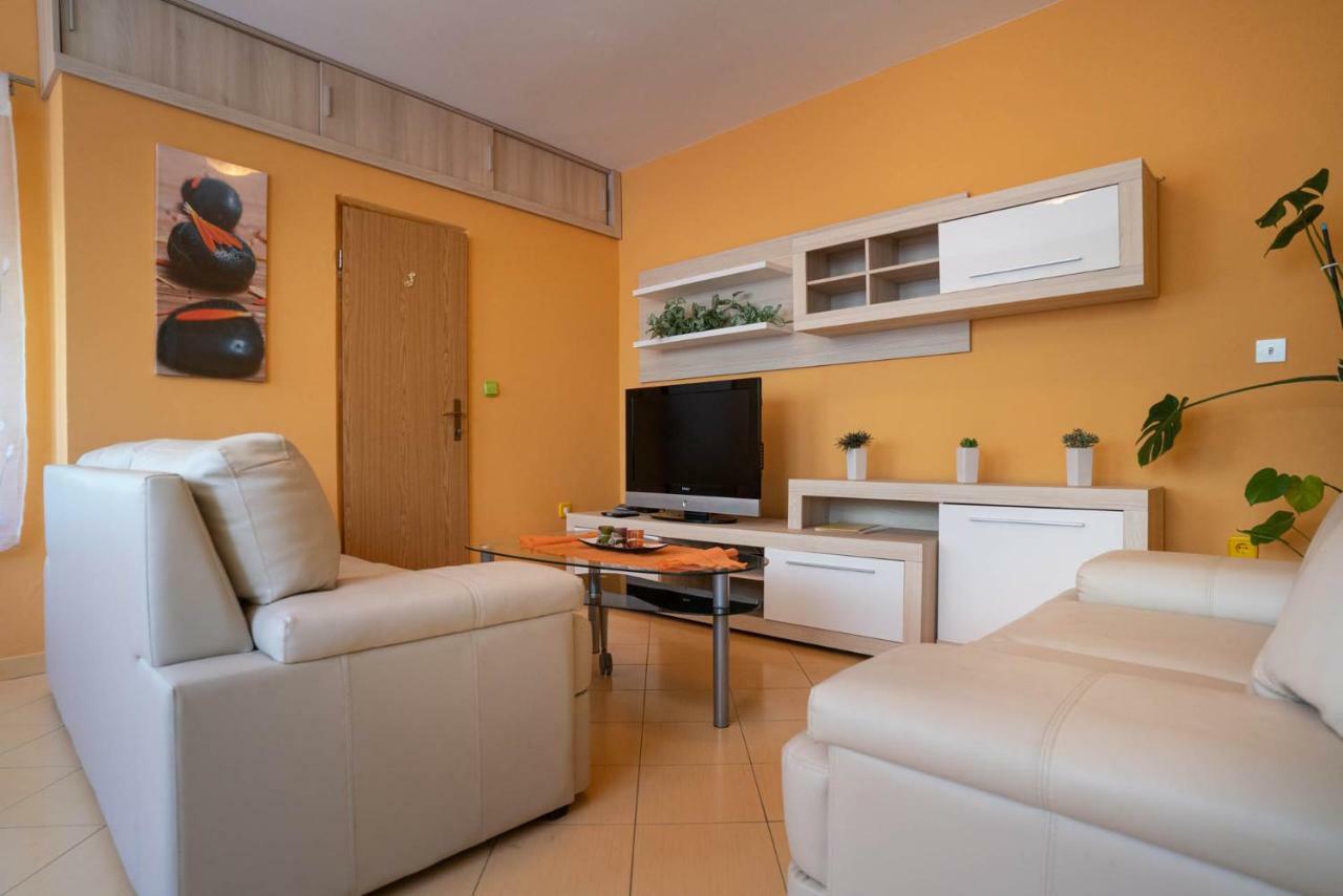 Apartment Limun Ližnjan Eksteriør bilde